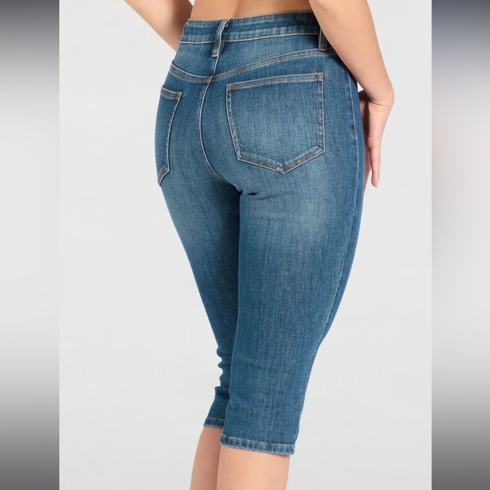 Mid Rise Denim Capris - Picture 3 of 9